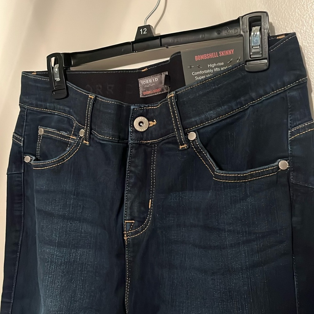 Torrid Bombshell skinny jeans 👖